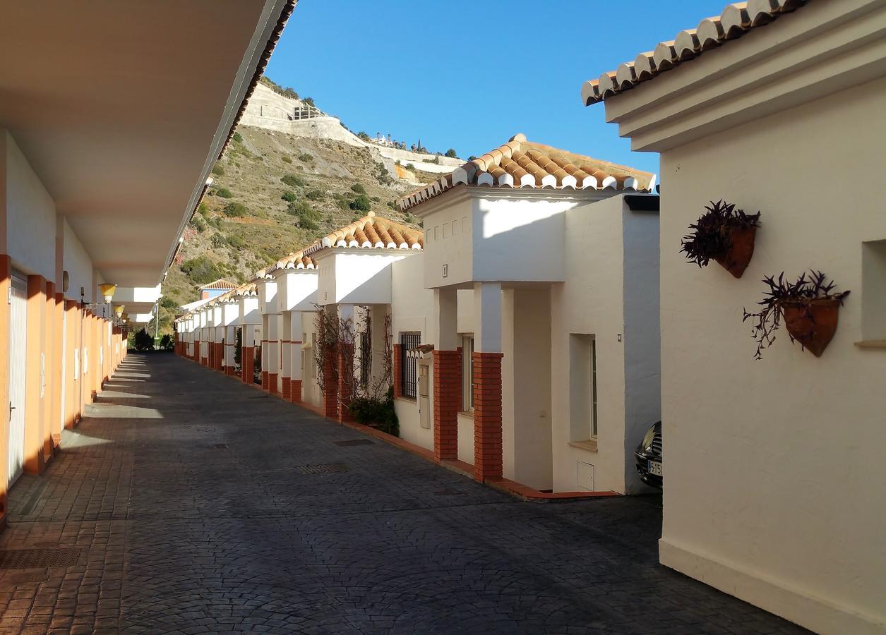 Lovely House With Views In Marina Del Este Almuñécar Екстериор снимка